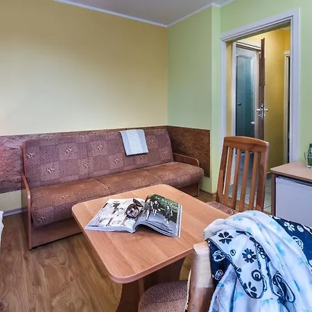 Szpilka * ニエホジェ