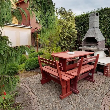 Szpilka ゲストハウス ニエホジェ